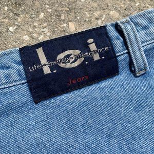 Vintage L.E.I Mid-Waist Denim Shorts